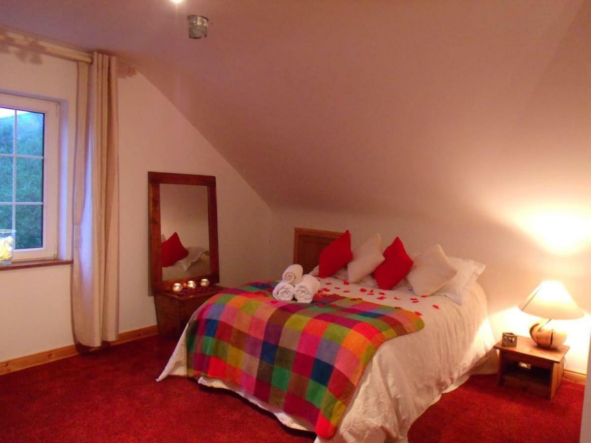 Tranquil Apartment Near Kenmare Lamanagh Exterior photo